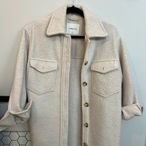 Aritzia Wilfred Ganna Shirt Jacket, colour bone, size xs